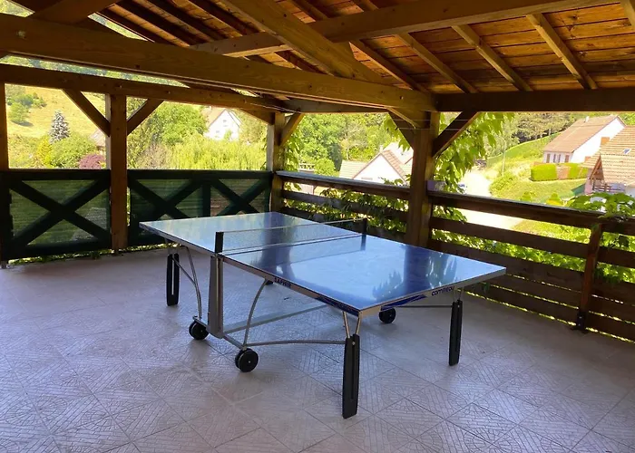 Grande Maison Bi-Familiale, Belle Vue, Piscine